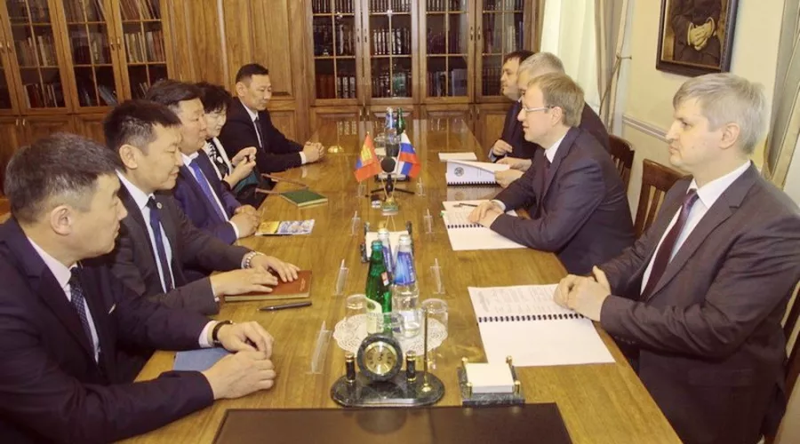 Двустороннее сотрудничество с Алтайским краем обсуждала делегация из Монголии