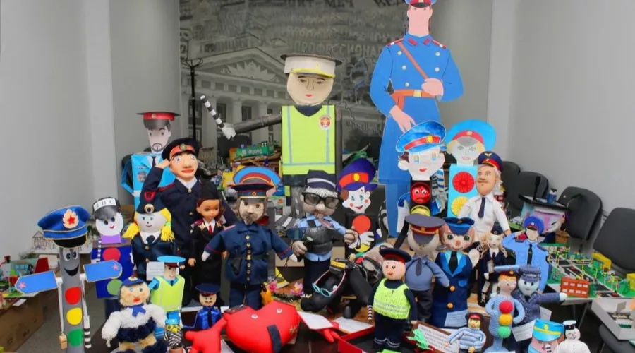 Детский конкурс «Полицейский дядя Степа» проводят общественные советы 