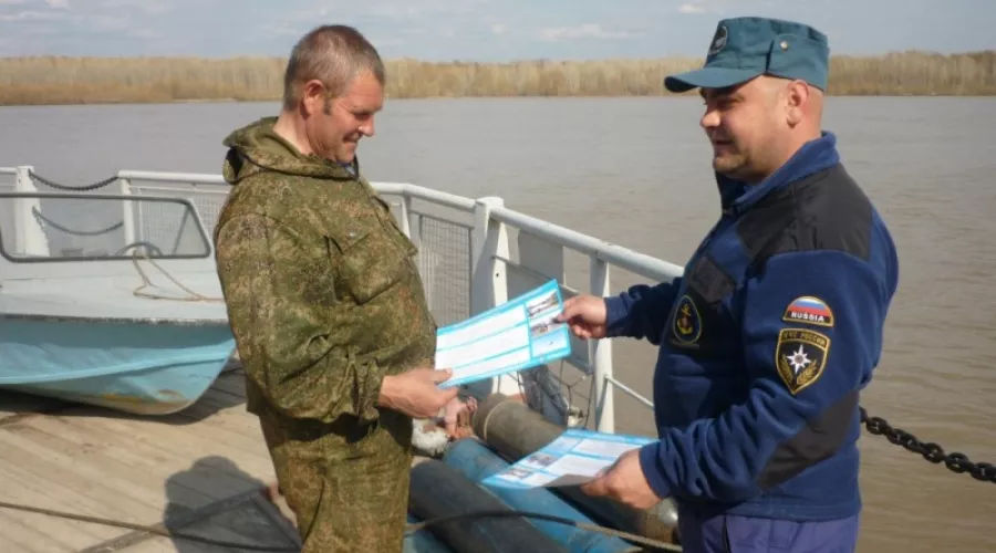 Госинспекторы ГИМС проводят патрулирование на реках Алтайского края 