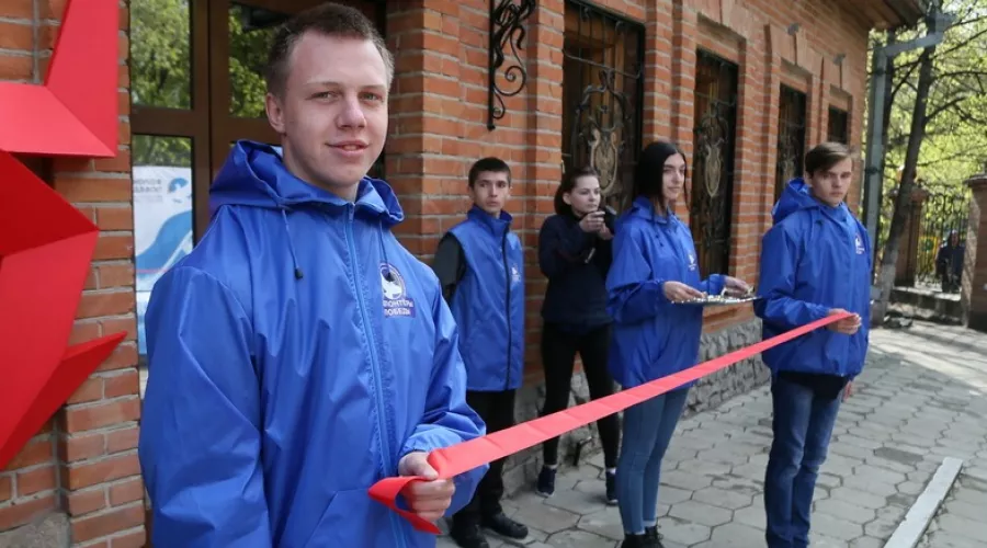 Первый в России окружной центр по подготовке волонтеров открыли в Барнауле 