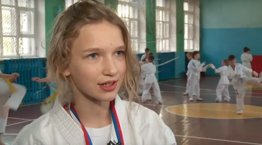 Полина Захарова из Бийска стала чемпионкой России по контактному карате 