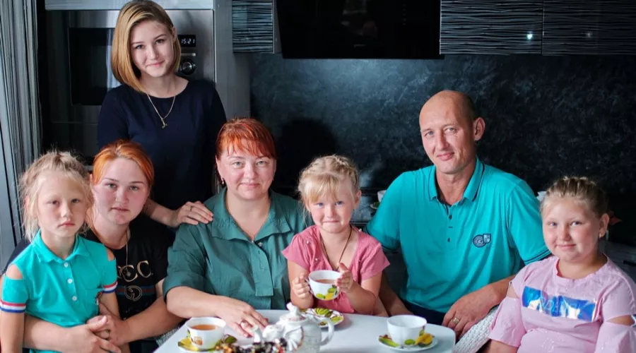 Всероссийский день семьи, любви и верности отмечают 8 июля в России