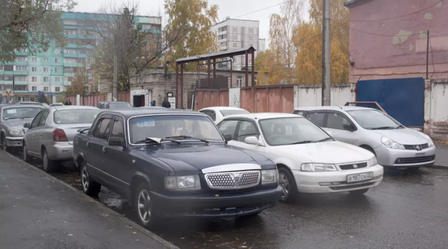 Парковочные места могут уменьшить в российских городах уже в ноябре