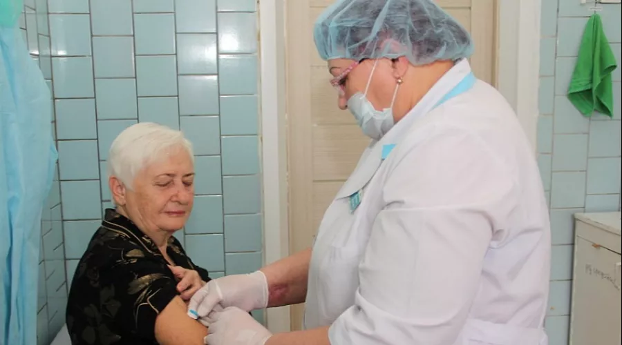 Первая партия вакцины от гриппа поступила в Алтайский край 