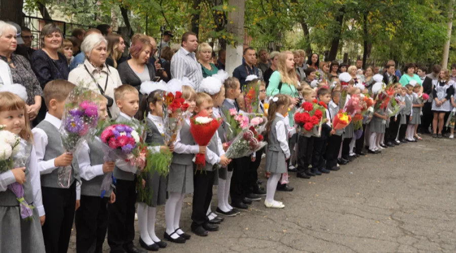 Школьные линейки в Бийске пройдут позже обычного 