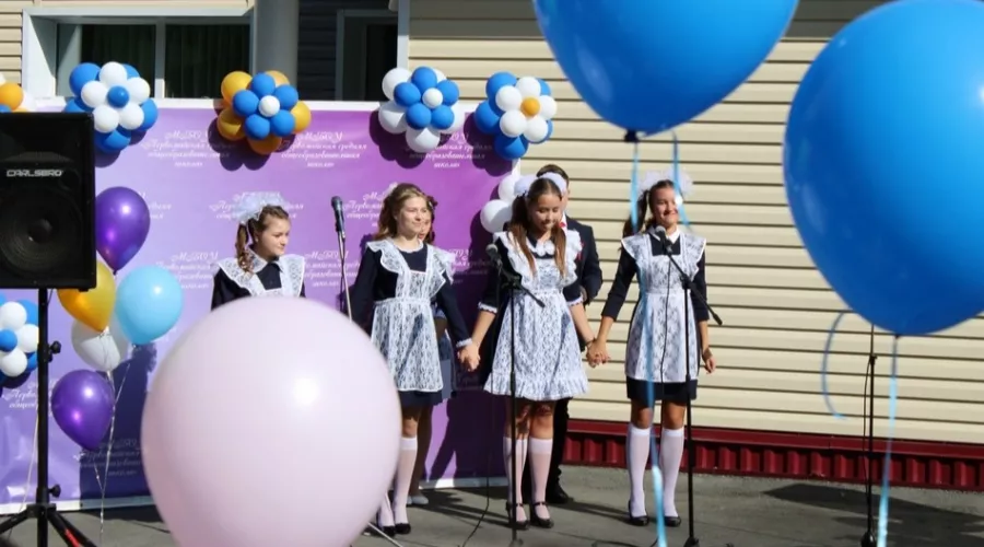 Обновленную школу в селе Первомайское Бийского района открыли к началу учебы