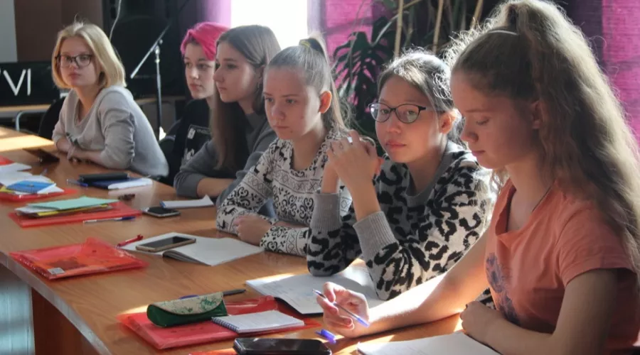 Бийский лицей в октябре организовал осеннюю «Школу молодых ученых»