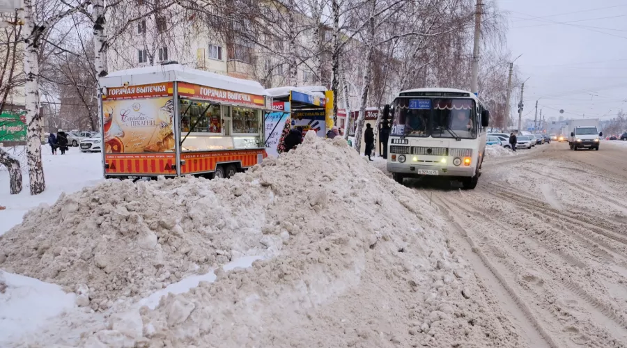 Мэрия Бийска ищет подрядчика на уборку дорог за 360 млн рублей