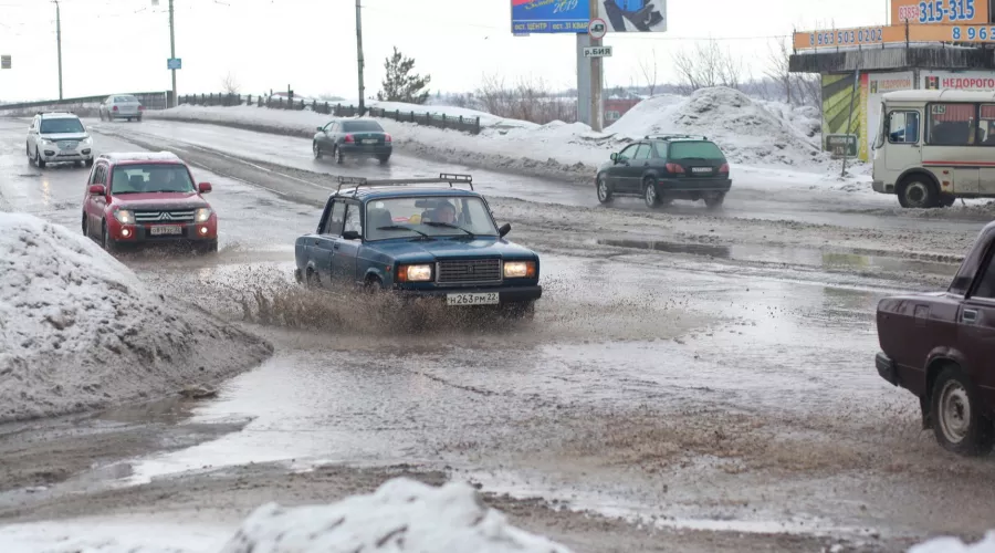 Рынок автомобилей в Алтайском крае стареет от года к году 
