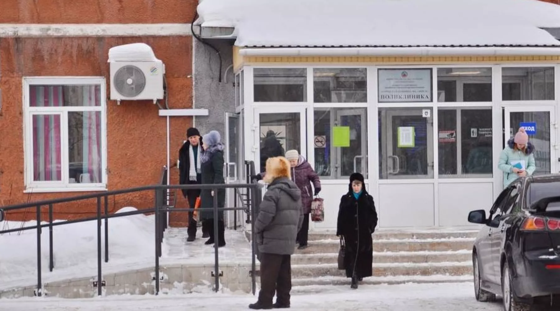 Бийчанка, которая вернулась из Таиланда, не смогла попасть на прием к врачам