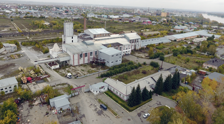 Завод должен. Бийский сахарный завод. Город Бийск сахарный завод. Бийск поселок сахарного завода. Сахарный завод в Барнауле.