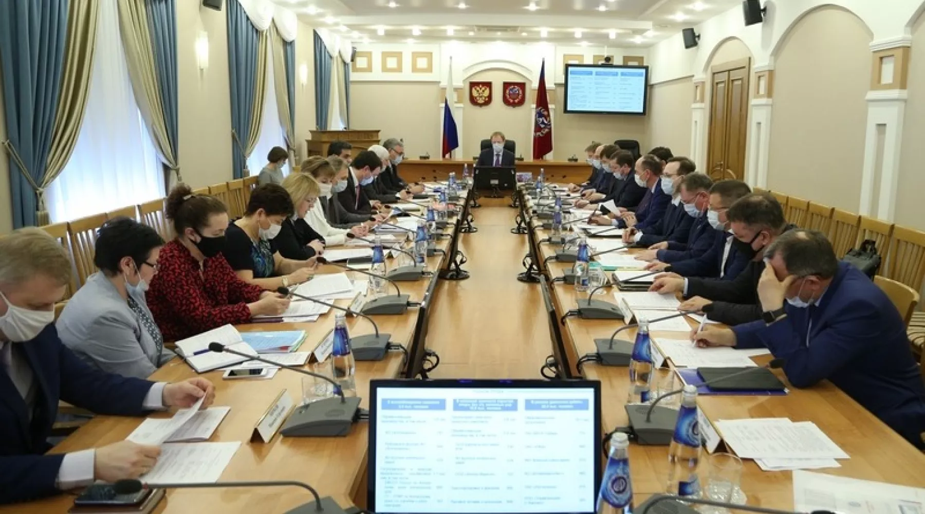 Обеспечение устойчивости экономики региона рассмотрели в Алтайском крае 