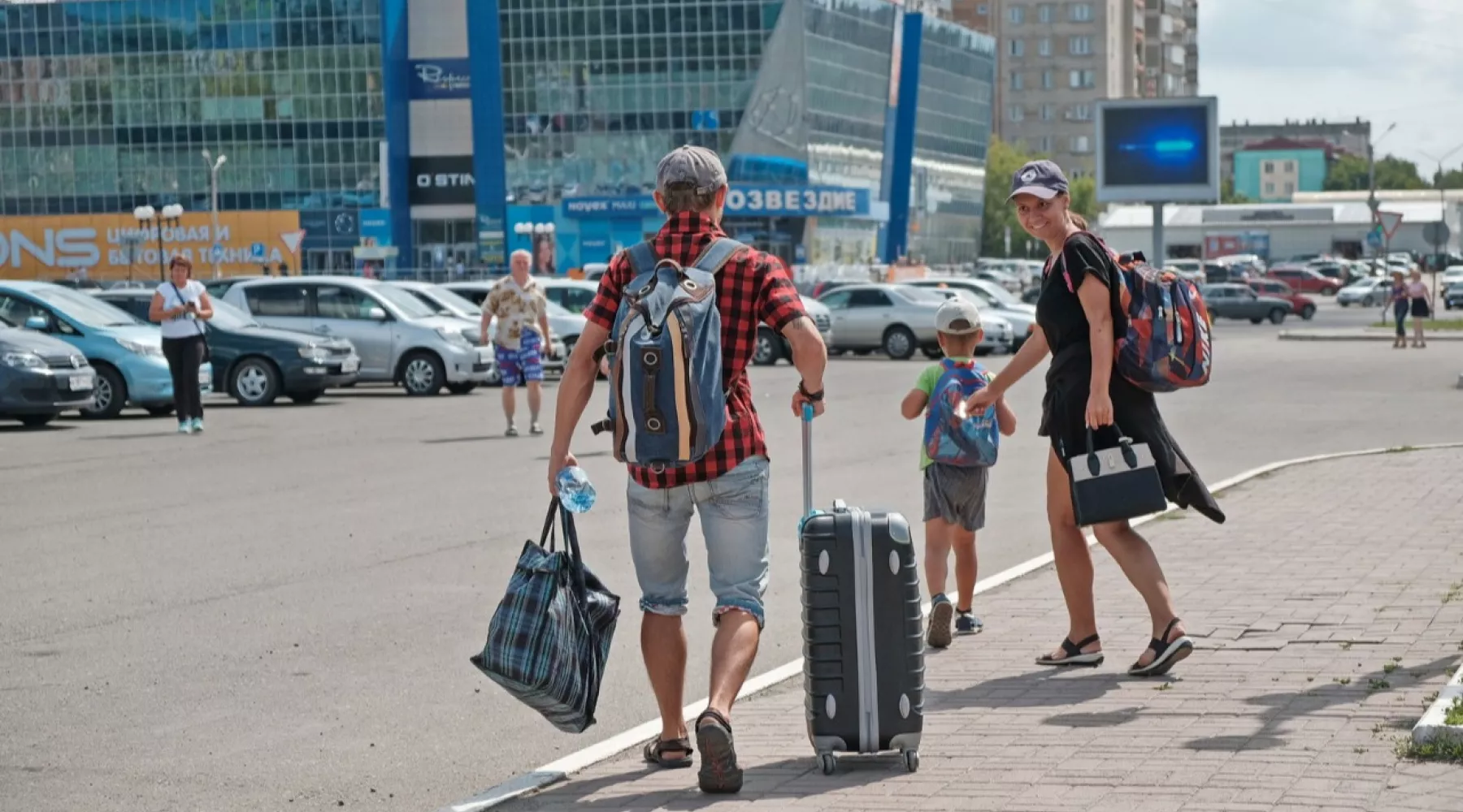 Самоизоляцию по приезде в Алтайский край обязывают соблюдать не всех