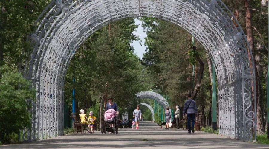 Некуда бежать: летний отдых дома проведёт максимальное число россиян 