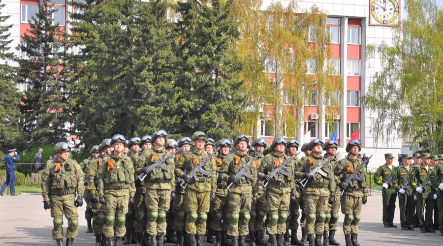Ни в Барнауле, ни в Бийске не будут проводить парада Победы и салюта