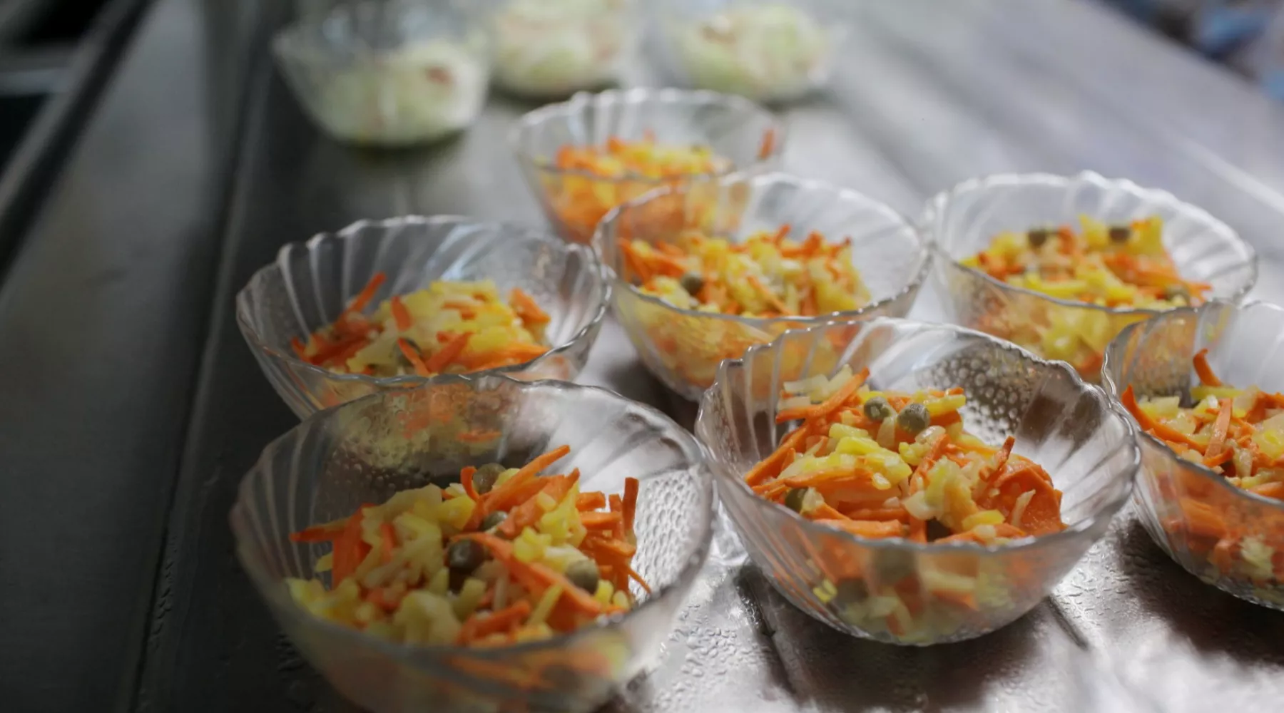 Главный оператор школьного питания в Бийске пообещал удержать цены