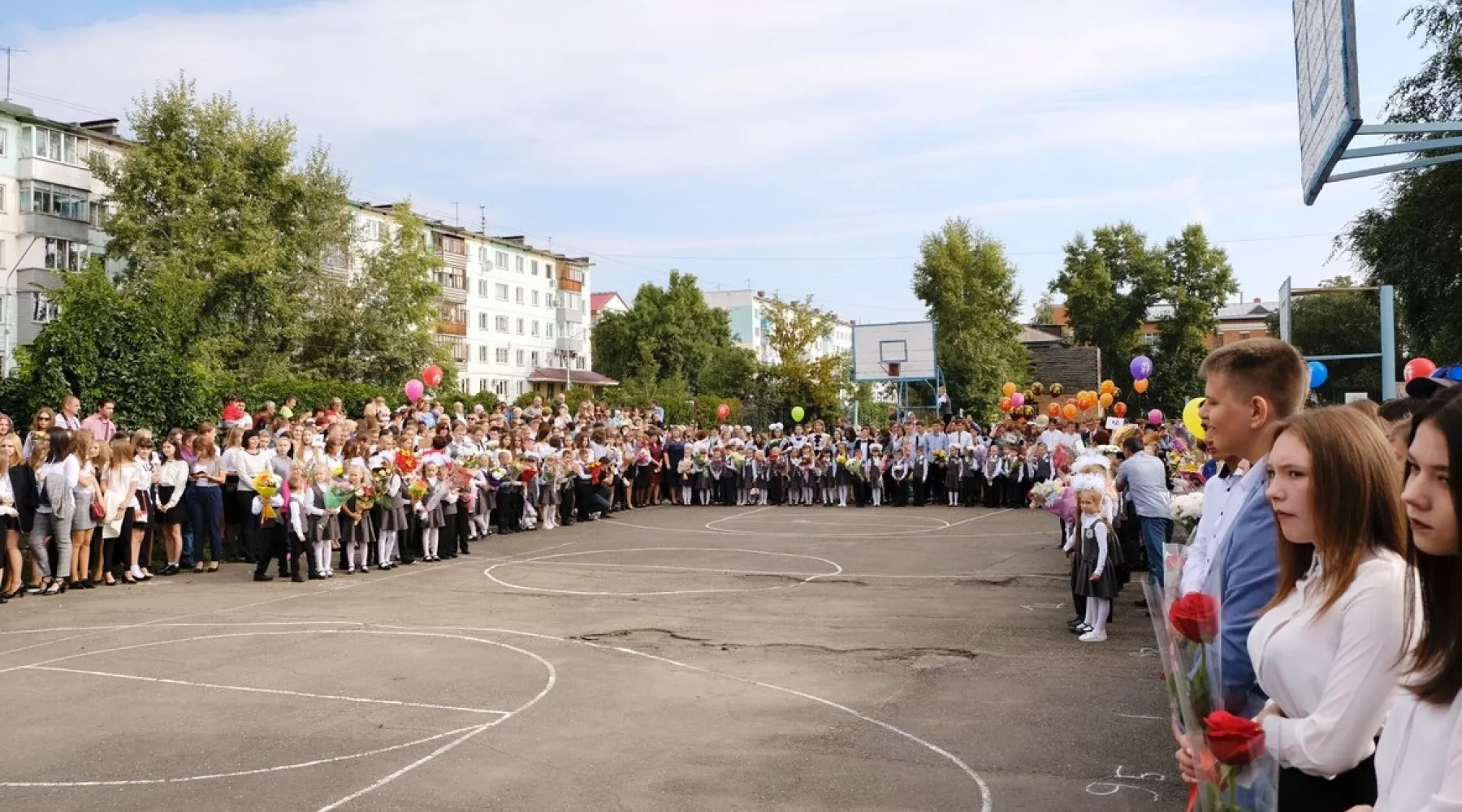 Решено: в Алтайском крае 1 сентября линейки проведут для 1-х, 9-х и 11-х классов