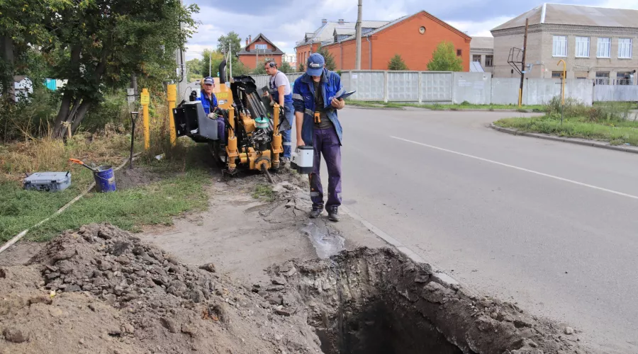В Бийске на улице Севастопольской начали строительство газопровода