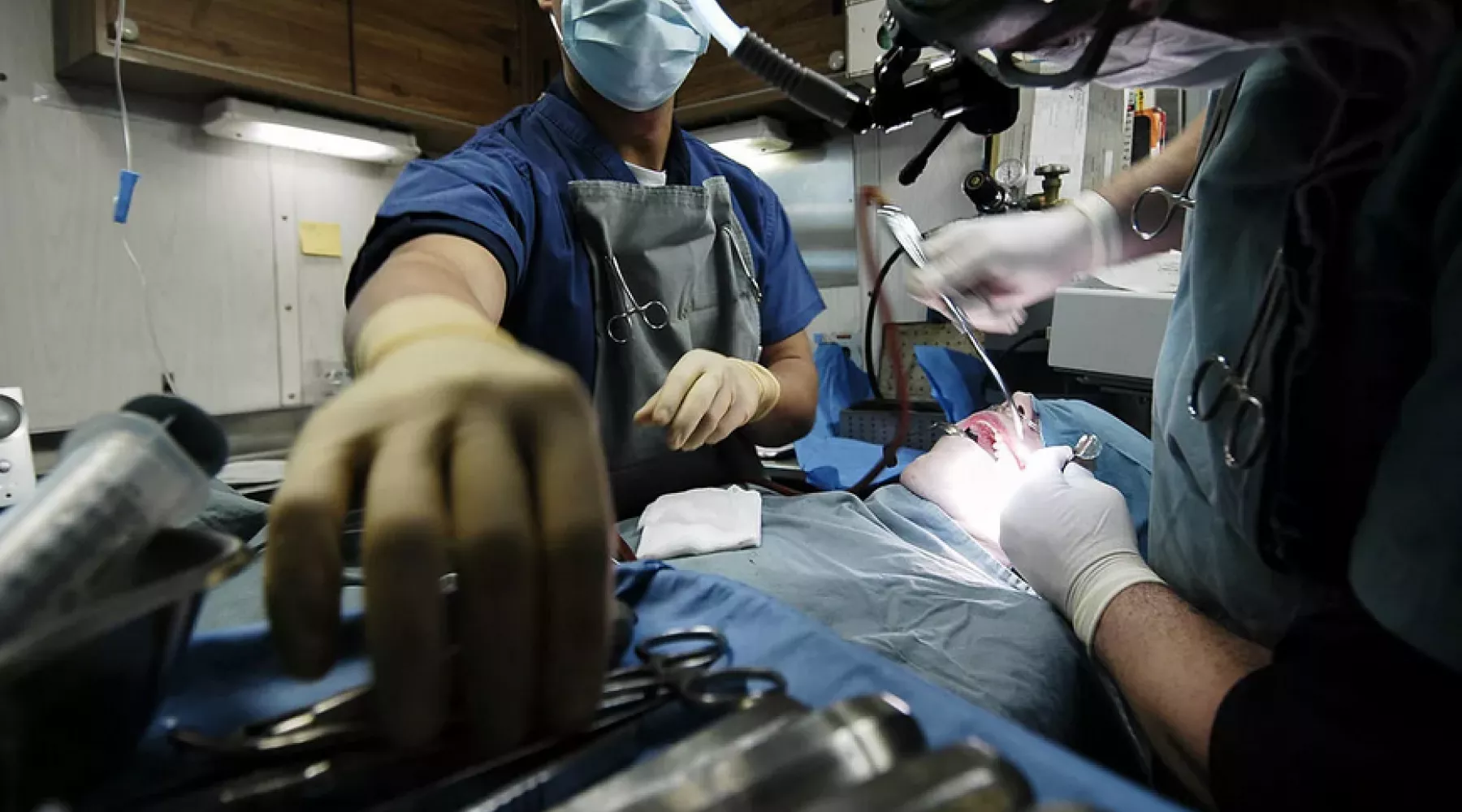 Бийск готов заплатить за челюстно-лицевого хирурга и терапевта 1,5 млн рублей