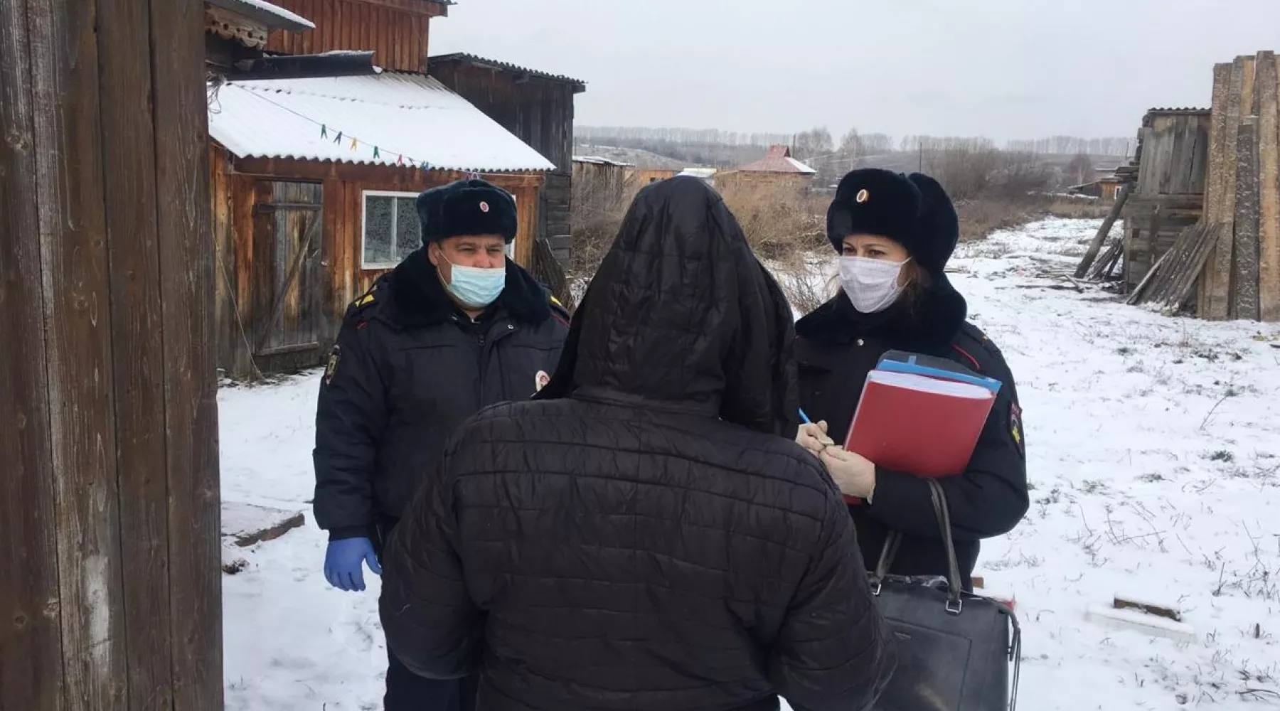 Бийская полиция провела сельский «День профилактики» и раскрыла два преступления