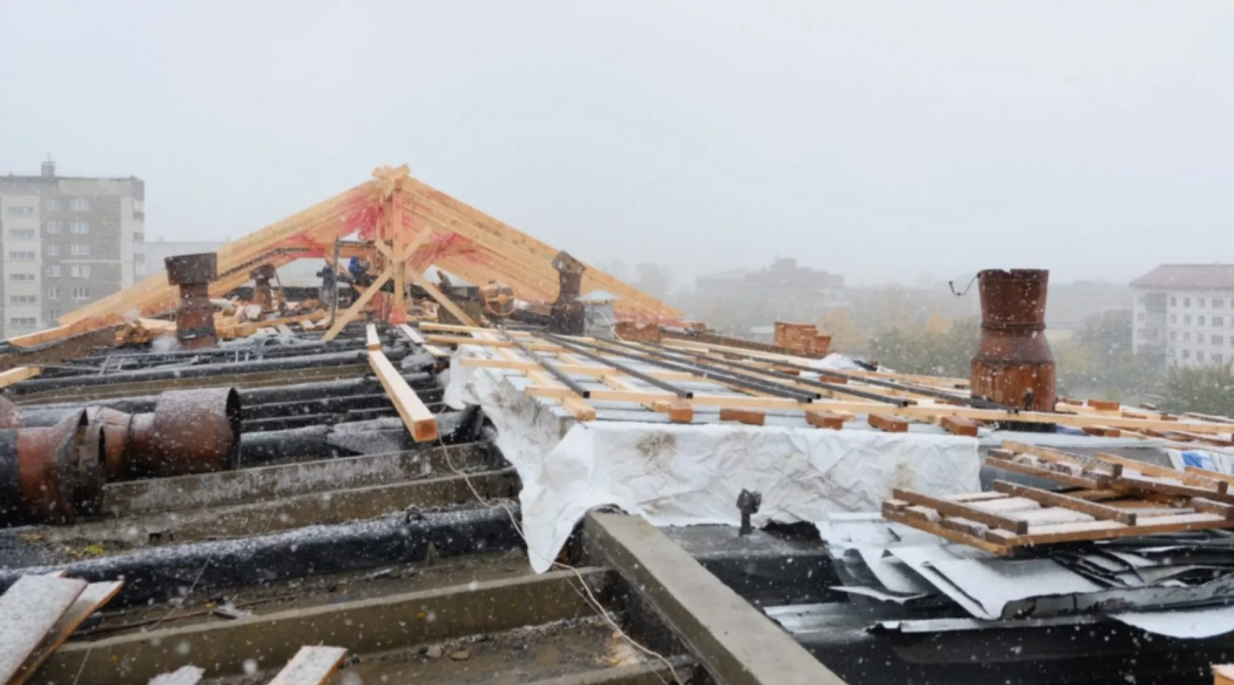 Регоператор Фонда капремонта недоволен реализацией краевой программы в Бийске