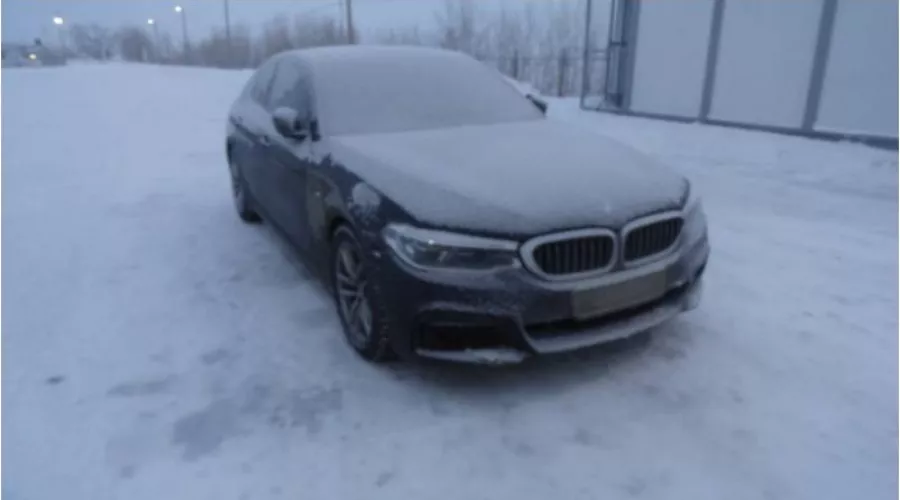 Угнанный BMW обнаружили на границе Алтайского края