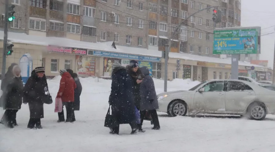 МЧС предупреждает жителей Алтайского края о непогоде 11 января