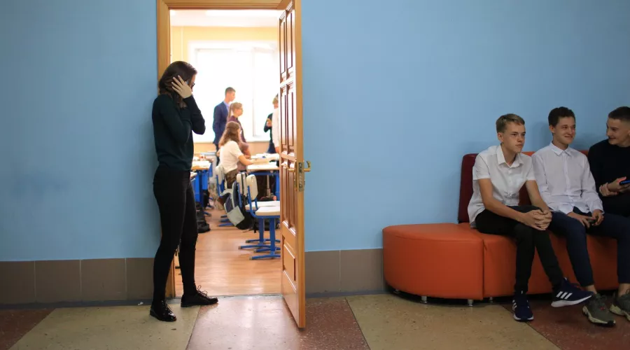 В Алтайском крае идет капремонт школ, но деньги с родителей продолжают собирать