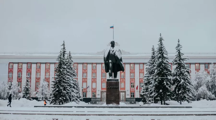 В Кремле составили список лидеров и аутсайдеров по доверию среди губернаторов 