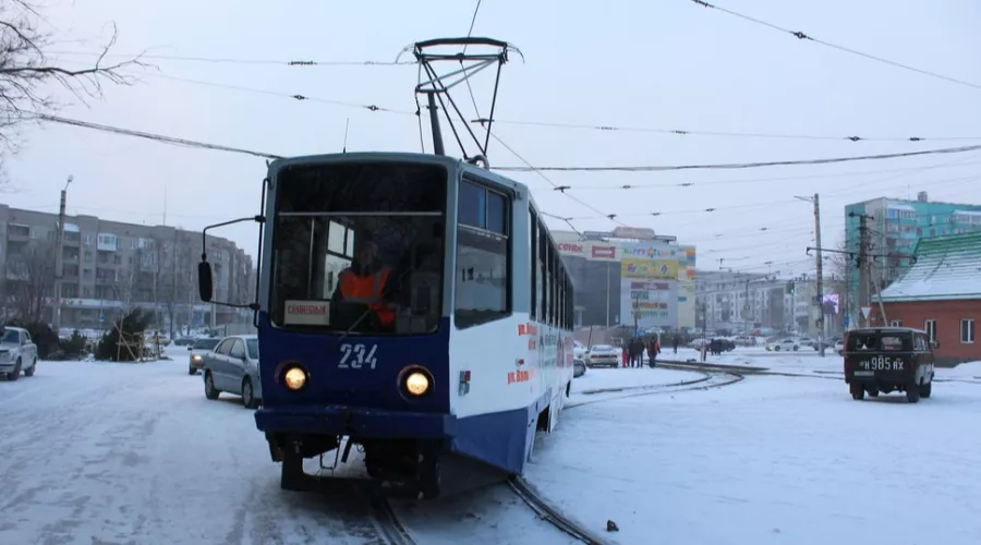 Тариф на проезд в трамваях Бийска за десять месяцев подорожал на 8 рублей