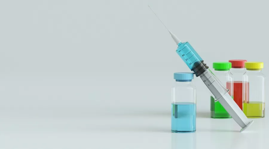 На сайте Госуслуги заработала запись на вакцинацию для всех регионов России 