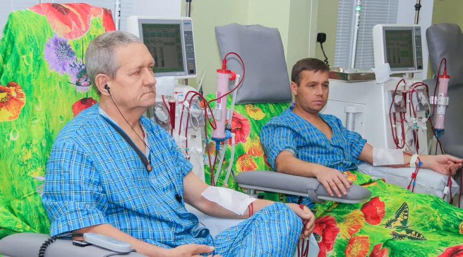 Как пациенты из Алтайского края отстаивают получение жизненно важной услуги