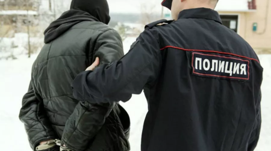 Сотрудники уголовного розыска Бийска раскрыли грабеж в Заречье 