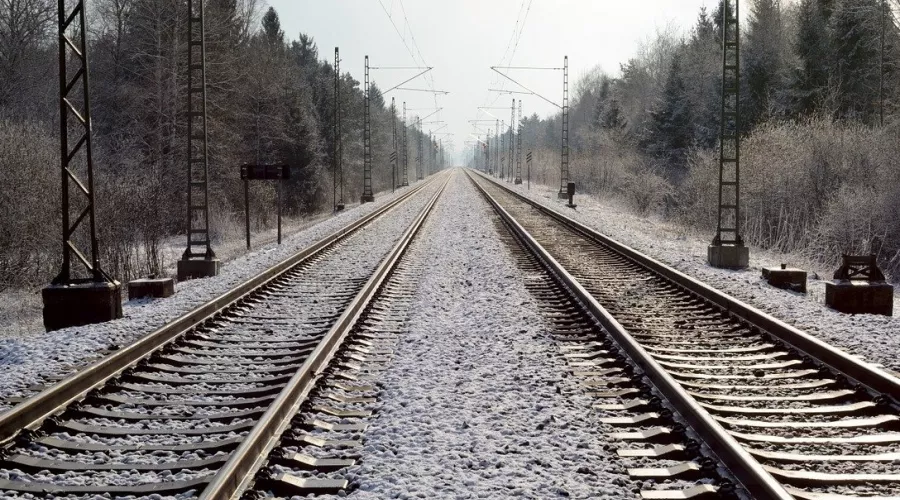 В Алтайском крае поезд насмерть сбил 18-летнюю девушку 