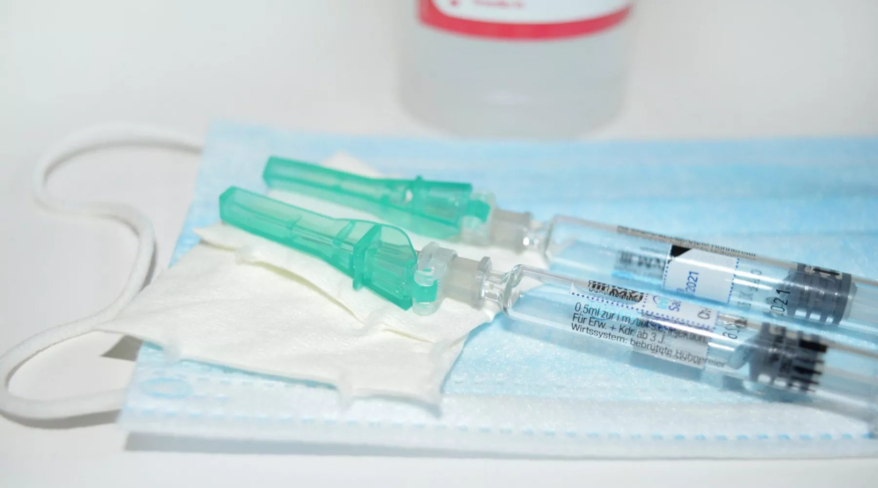 В Алтайский край поступила крупная партия вакцины от коронавируса