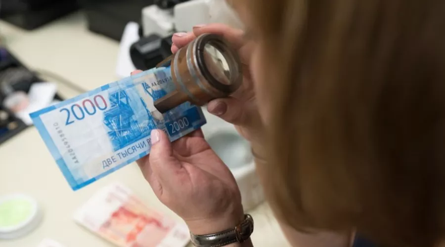 В Алтайском крае поддельных банкнот выявили более чем на 400 тысяч рублей 