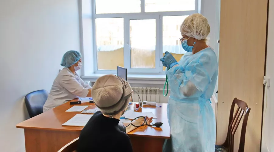 Минздрав Алтайского края: во всех городах региона одинаково не хватает врачей 