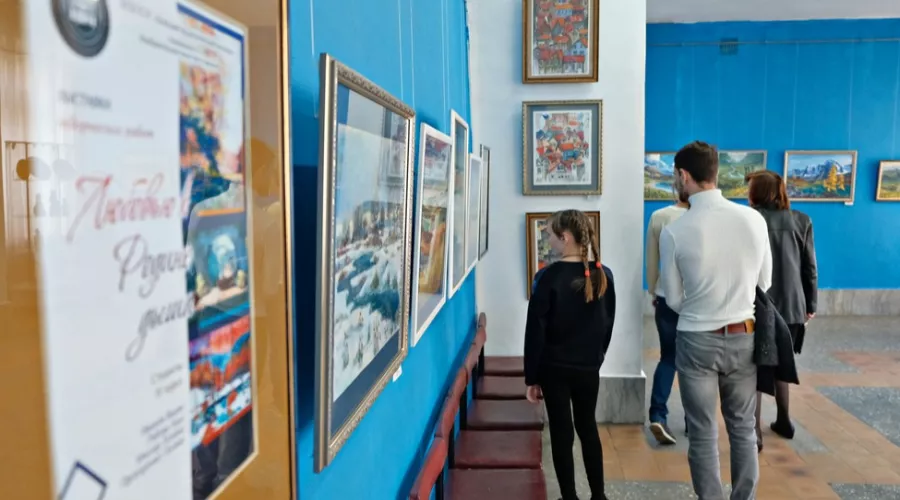 18 марта в Бийске откроется выставка художников города «Шестой этаж»
