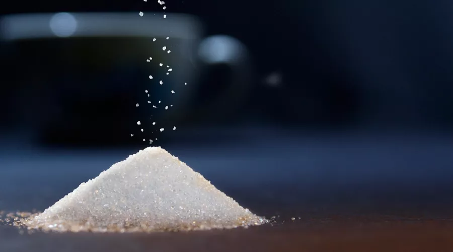 СМИ: заводы прекратили поставлять сахар в магазины