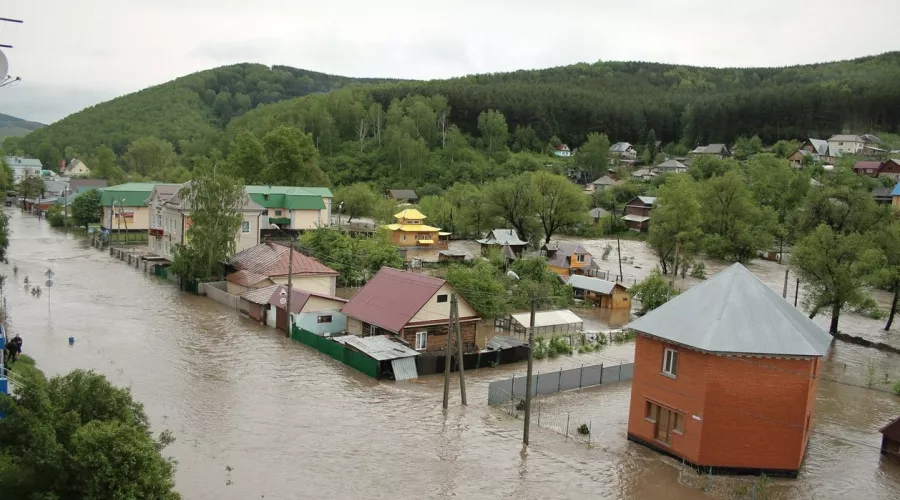 Реки в Горном Алтае начали вскрываться на неделю раньше обычного 