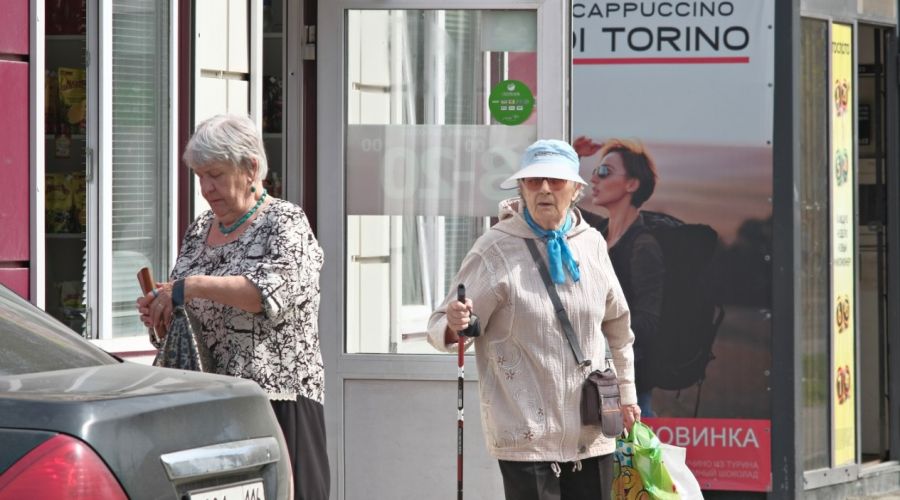 Г апреля пенсионерам. Немецкие пенсионеры на Алтае на авто. Социальные пенсии проиндексируют с 1 апреля 2022 года ПФР картинки. Кто получит 1апреля пенсионеры добавуку.
