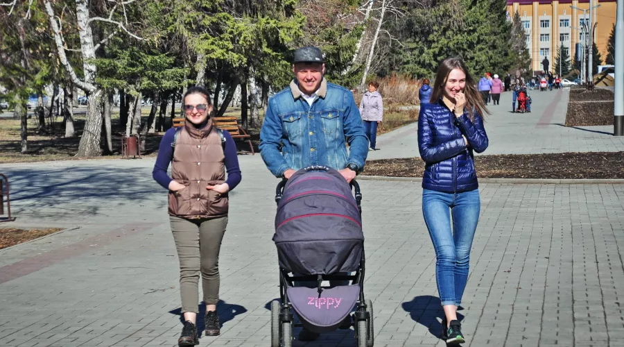 В Алтайском крае проживает более 30 тысяч многодетных семей 