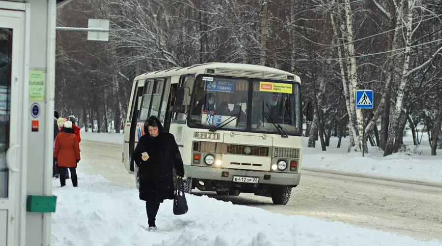 Томенко рассказал о планах обновления общественного транспорта в городах края