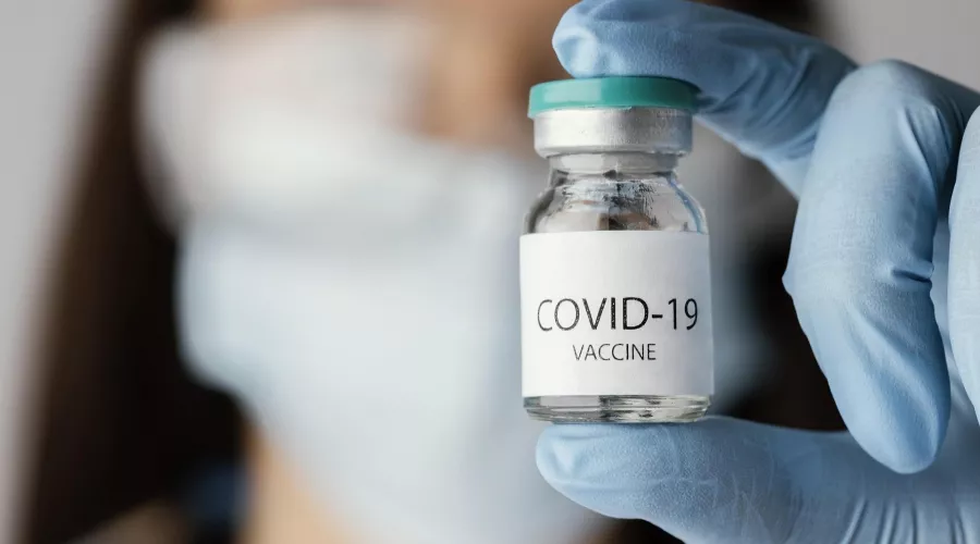 Третью российскую вакцину от COVID-19 отправили в регионы страны