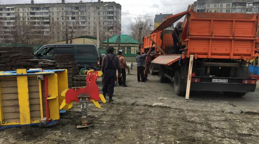Прощай, лошадка: на Водяновской площадке в Бийске приступают к работам