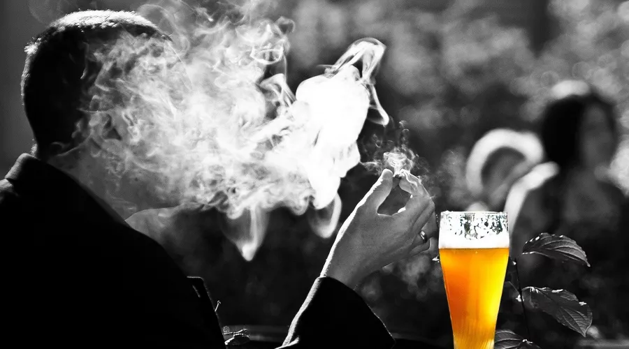 Выпускаем дым: власти утвердили план антитабачной концепции до 2035 года