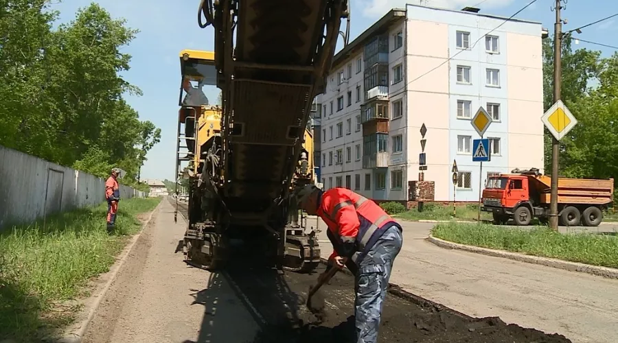 В Бийске начались ремонтные работы на улице Социалистической 