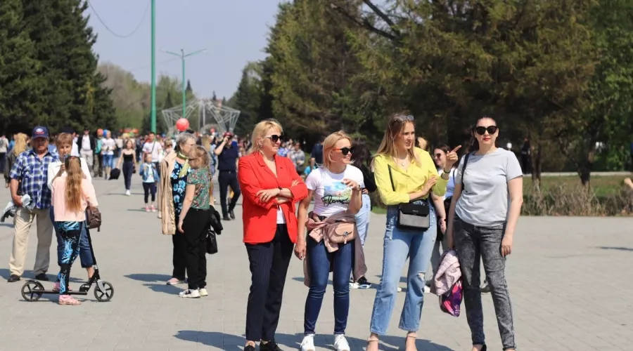 Жителей Алтайского края предупредили о безопасности на массовых праздниках