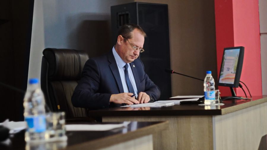 Александр Студеникин был назначен на должность 22 декабря 2017 года.