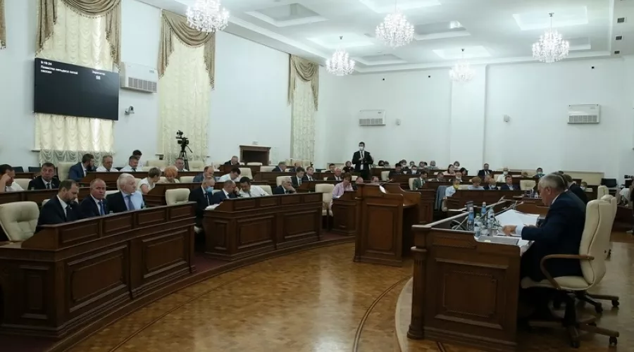 Депутаты АКЗС согласовали назначение главы бийского дорожного предприятия 